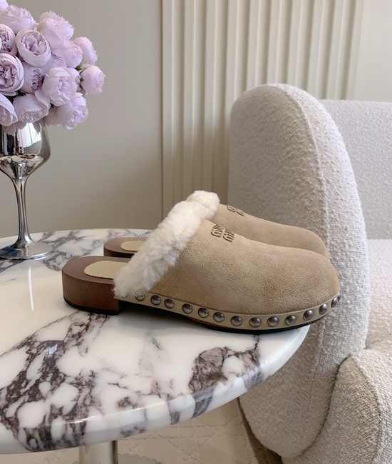 Miu Miu Chic Suede Wool Slippers with Elegant Design