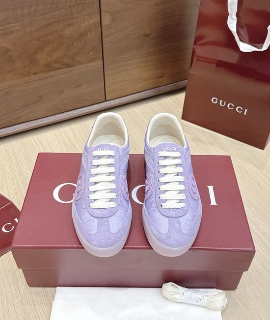 Gucci Vintage Suede Training Sneakers Embroidered Logo Comfortable Footwear