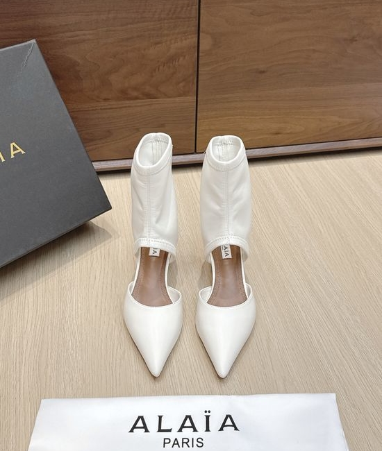 Alaia Suede High Heel Ankle Boots For Leg Lengthening
