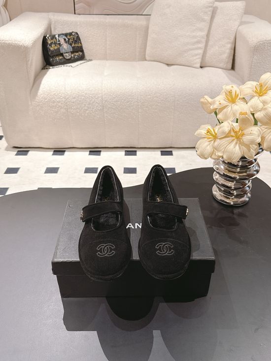 Chanel Wool Lined Suede Flats Comfortable Soft Casual Shoes