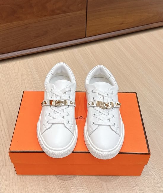 Hermes Calfskin Suede Casual Loafer Shoes Classic Embellished Design