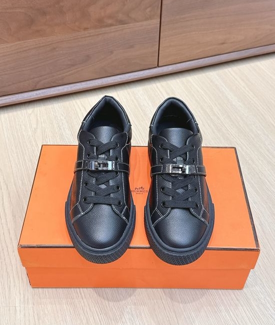 Hermes Calfskin Suede Casual Loafer Shoes Classic Embellished Design