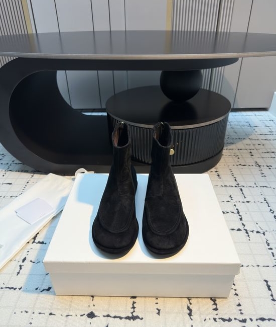 The Row Classic Round Toe Flat Ankle Boots Minimalist Style