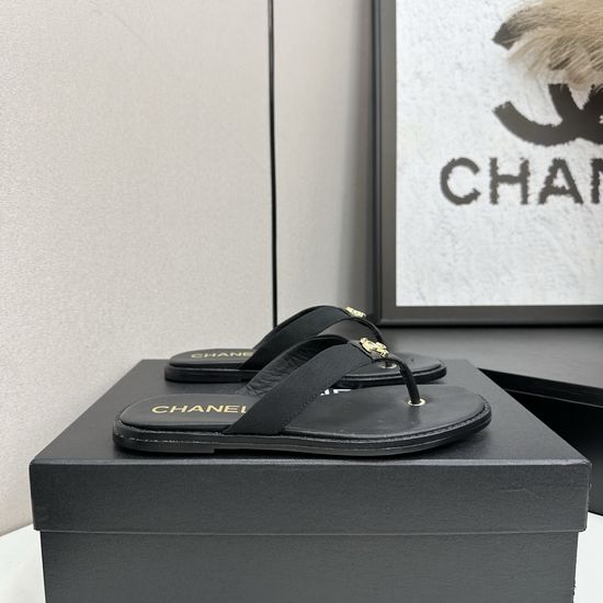 Chanel Quilted Leather Slides For Casual Wear