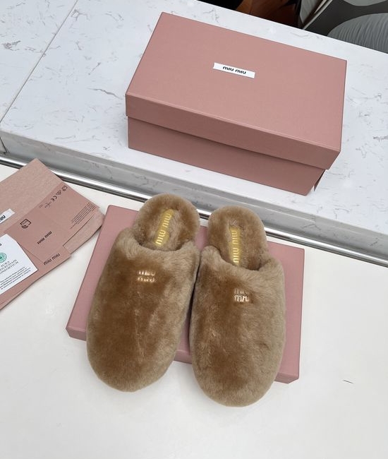 Miu Miu Wool Lined Peep Toe Fluffy Slippers Lightweight Anti-slip Shoes