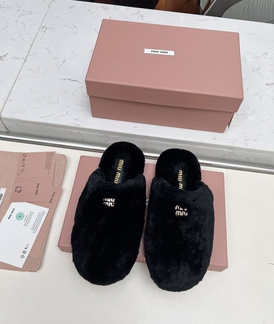 Miu Miu Wool Lined Peep Toe Fluffy Slippers Lightweight Anti-slip Shoes