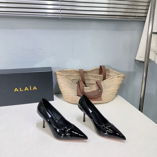 Alaia Heart Decor Pointed Toe Stiletto High Heel Pumps