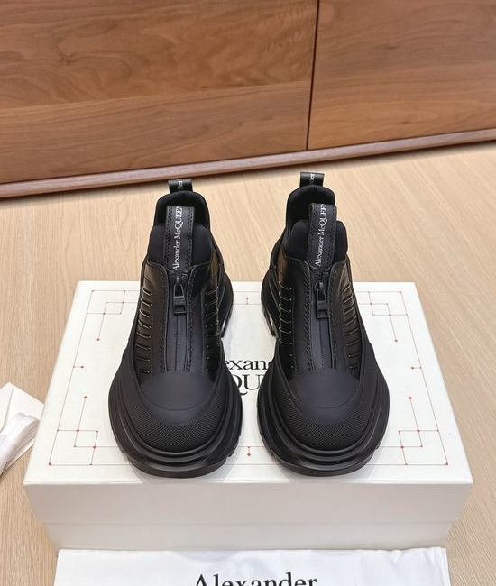 McQueen Genuine Leather Zipper Chelsea Ankle Boots Non-slip Sole