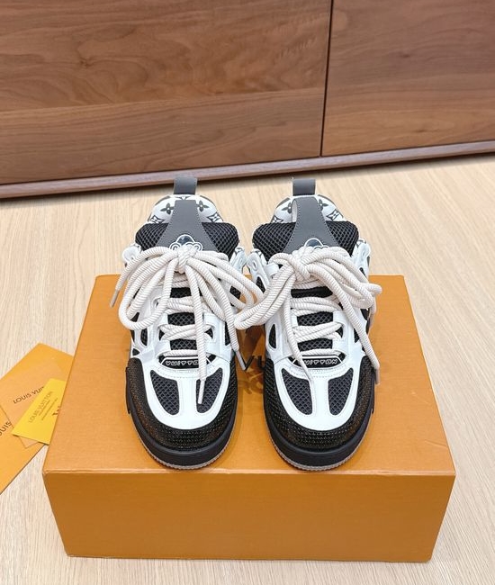 Louis Vuitton LV Minimalist Comfortable Lightweight Fashion Casual Sports Sneakers