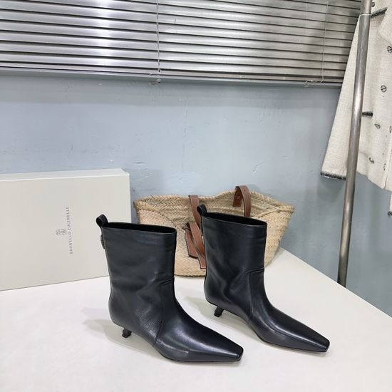 Brunello Cucinelli Kitten Heel Square Toe Ankle Boots Soft Leather Lining