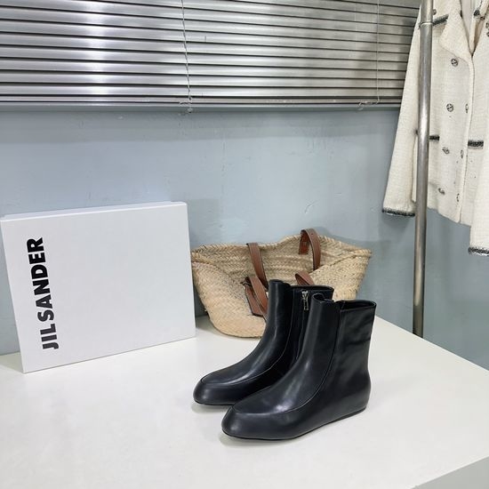 Jil Sanders Hidden Heel Side Zip Ankle Boots Comfortable Leather Lined