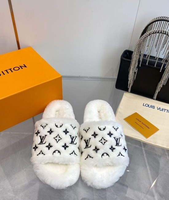 Louis Vuitton LV Monogram Wool Slippers Plush Lining Non-slip Cozy Indoor Footwear