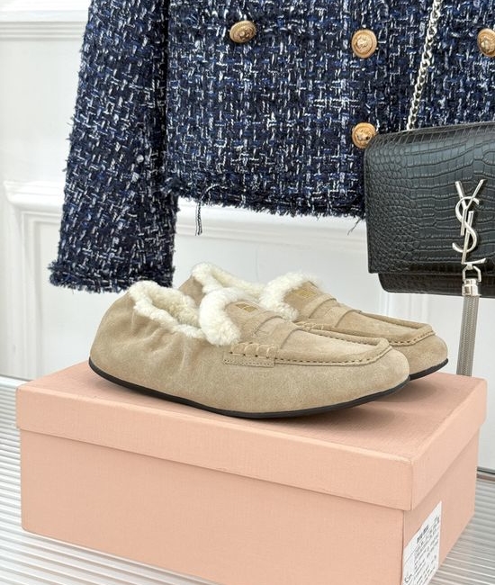 Miu Miu Furry Leather Loafers Warm Soft Daily Comfortable Casual Shoes