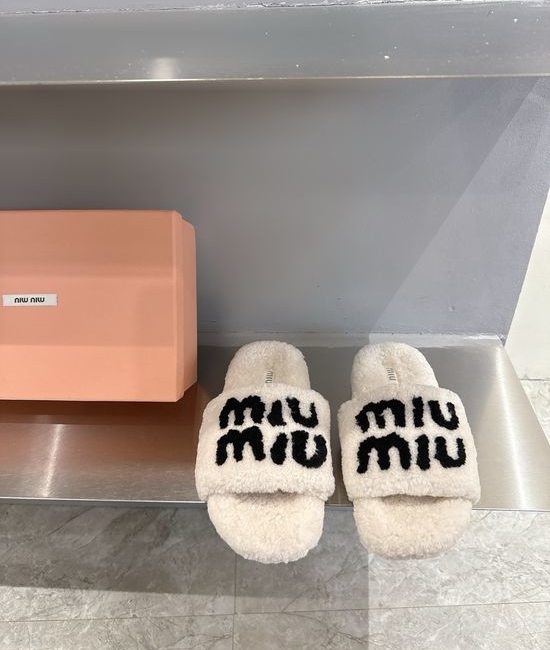 Miu Miu Genuine Wool Flat Slippers with Cozy Design