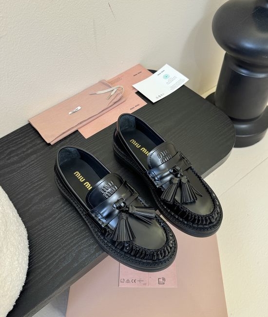 Miu Miu Vintage Fringe Leather Thick Sole Comfortable Loafers
