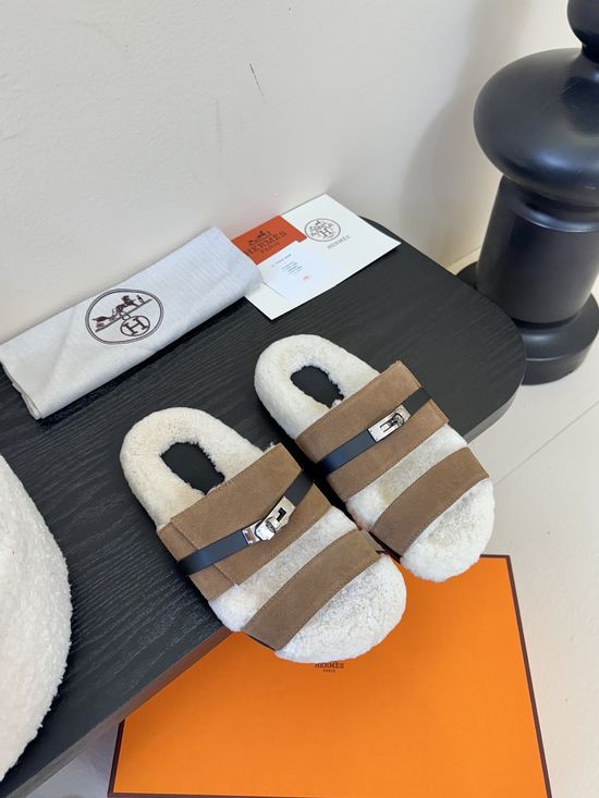Hermes Fleece Lined Slip On Suede Upper Mule Slippers