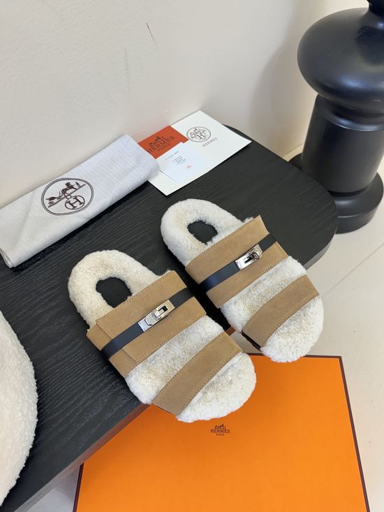 Hermes Fleece Lined Slip On Suede Upper Mule Slippers