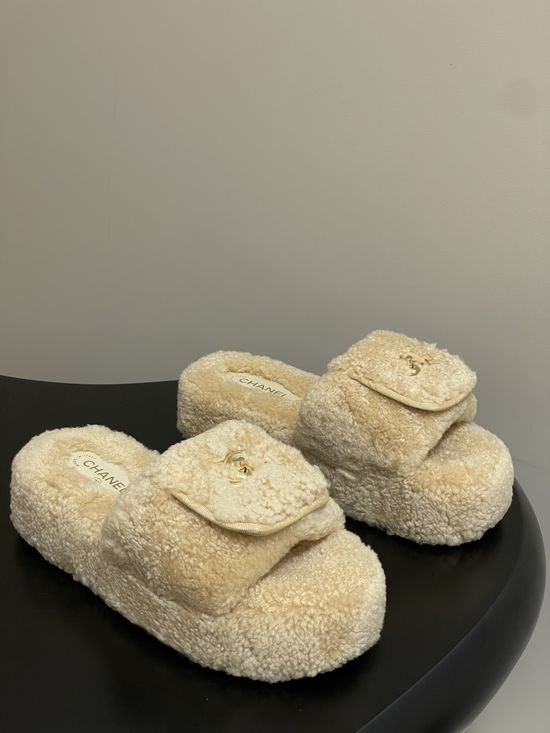 Chanel Classic Quilted Logo Comfort Thick Sole Slippers