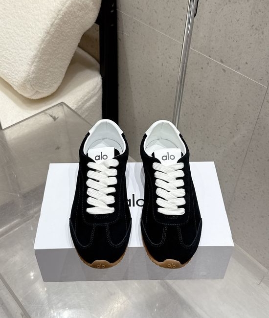 Alo Low-top Retro Casual Sneakers Soft Comfortable Lightweight Sole