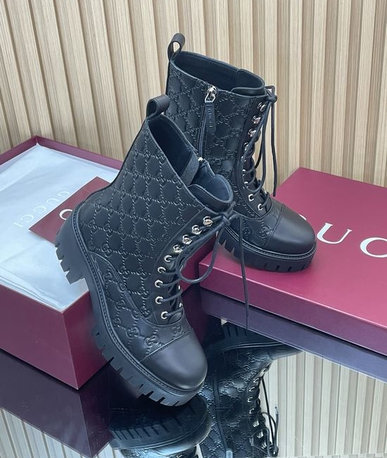 Gucci Embossed Leather Lace-Up Platform Ankle Boots Non-slip Sole