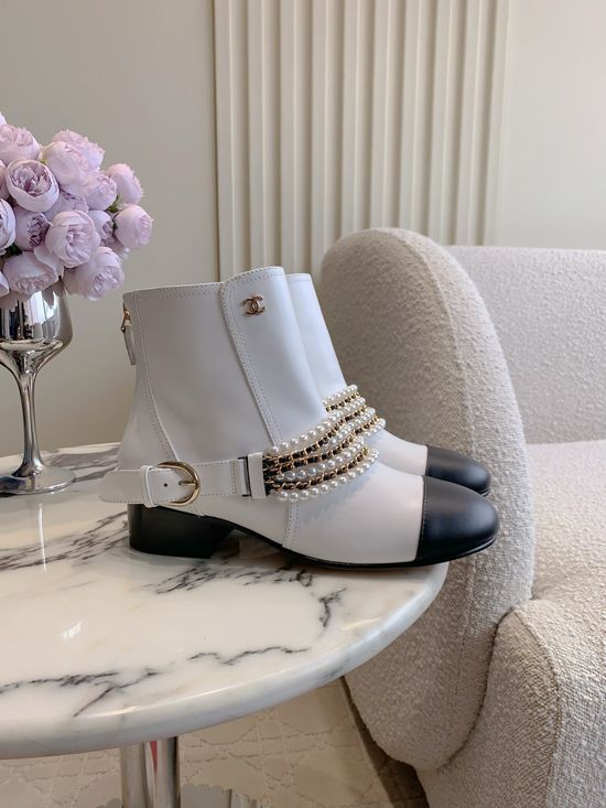Chanel Classic Pearl Chunky Heel Ankle Boots Sheepskin Upper