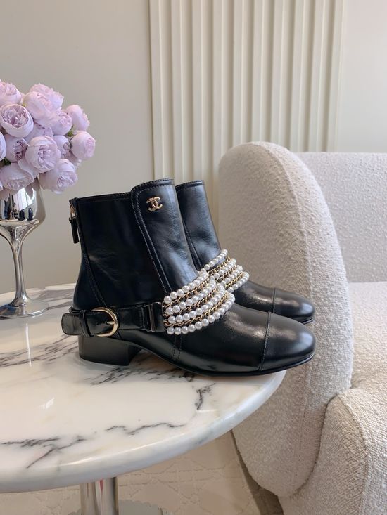 Chanel Classic Pearl Chunky Heel Ankle Boots Sheepskin Upper
