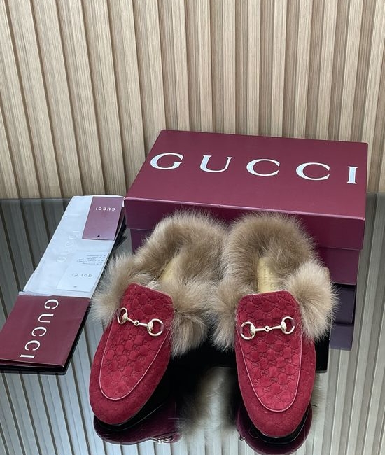 Gucci Embossed Suede Fur Lined Loafer Mules with Horsebit