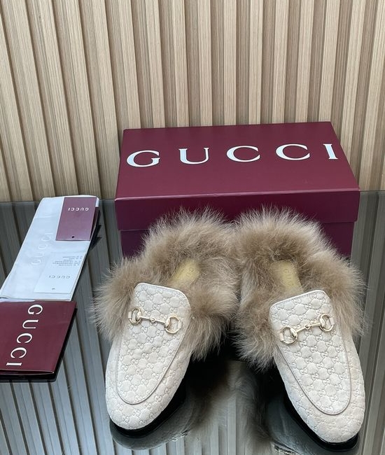 Gucci Embossed Suede Fur Lined Loafer Mules with Horsebit