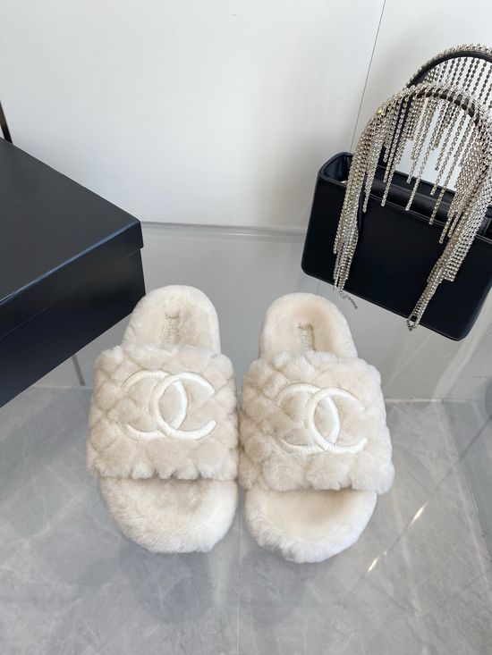 Chanel Embroidered Wool Slippers Non-slip Warm Comfortable House Shoes