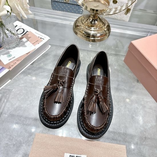 Miu Miu Leather Loafers with Tassel Decor Casual Slip On Shoes
