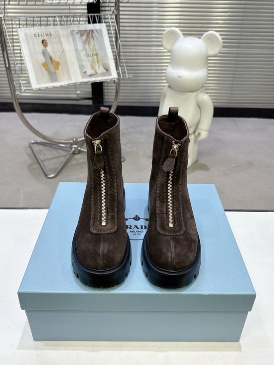 Prada Slip On Leather Ankle Boots Lightweight Comfortable Stylish Footwear