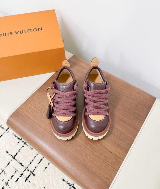 Louis Vuitton LV Calfskin Platform Lace-up Casual Shoes with Thick Rubber Sole