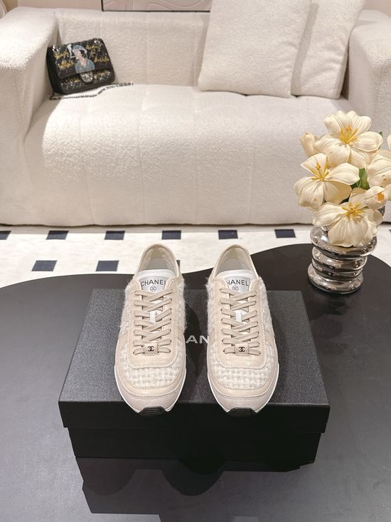 Chanel Classic Black White Comfortable Casual Walking Sneakers