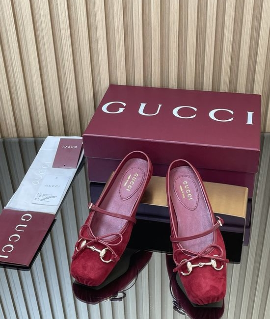 Gucci Embossed Fabric Square Toe Mule Slippers Leather Lining