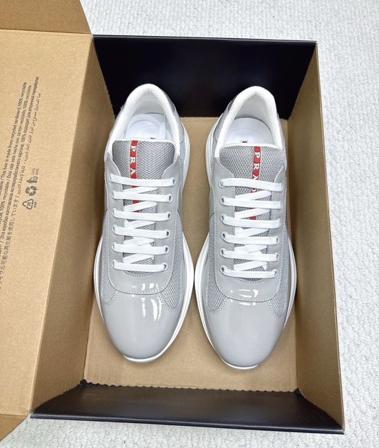 Prada Leather Square Toe Comfortable Non-slip Casual Fashion Sneakers
