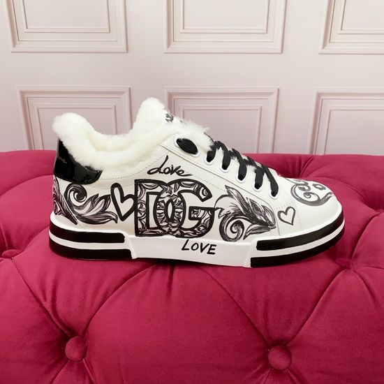 Dolce & Gabbana Premium Silk Cowhide Shoes Elegant Crafted Luxury Footwear