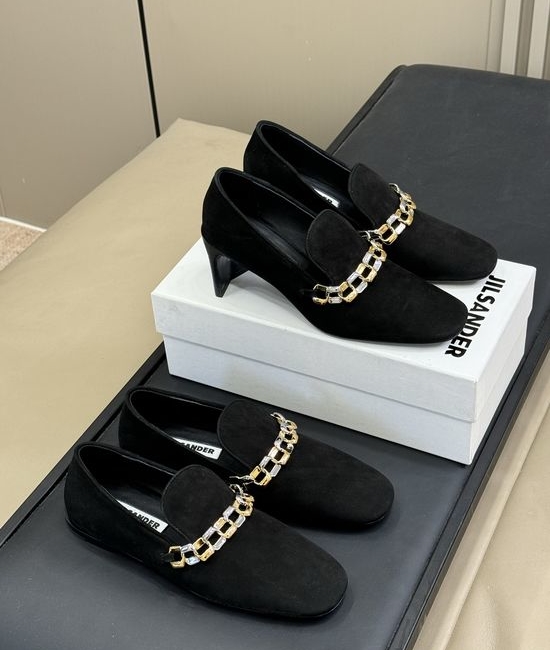 Jil Sanders Soft Sheepskin Leather Flats with Decorative Chain