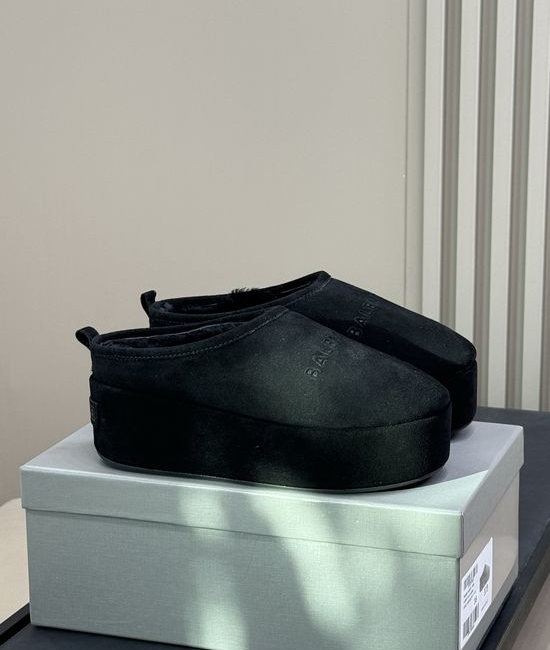 Balenciaga Fuzzy Shearling Lined Casual Warm Winter Slippers