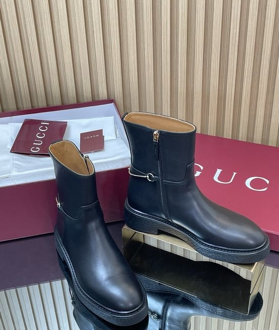 Gucci Smooth Leather Horsebit Chelsea Ankle Boots