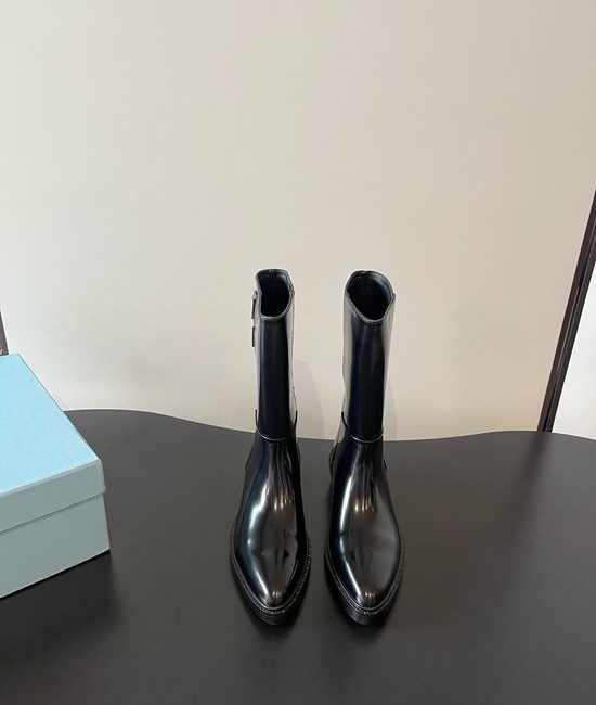 Prada Pointed Toe Chunky Platform Casual Motorcycle Boots