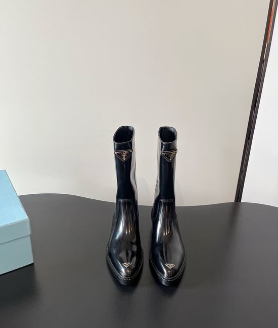 Prada Pointed Toe Chunky Platform Casual Motorcycle Boots