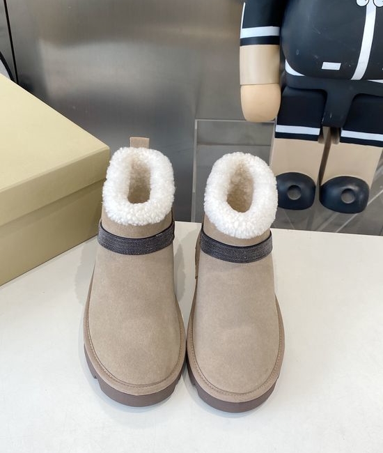 Brunello Cucinelli Cozy Plush Lining Slip On Boots Comfortable Outsole