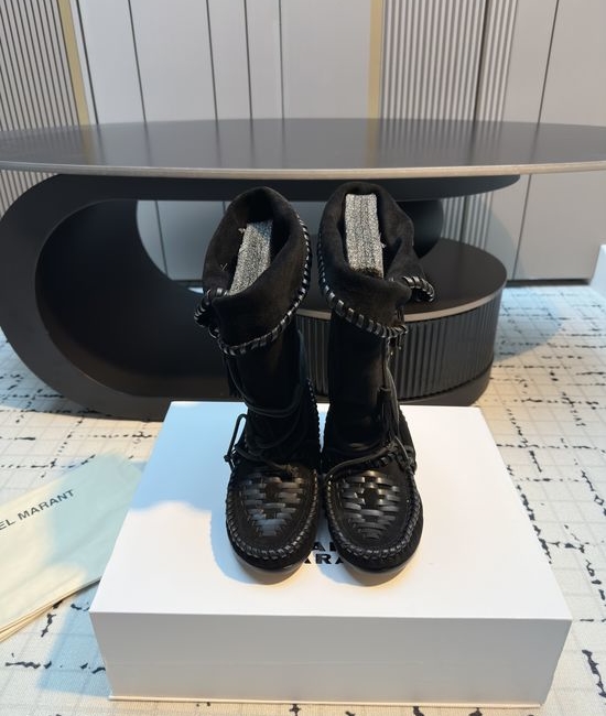Isabel Marant Western Boots with Embroidered Cultural Fusion Style
