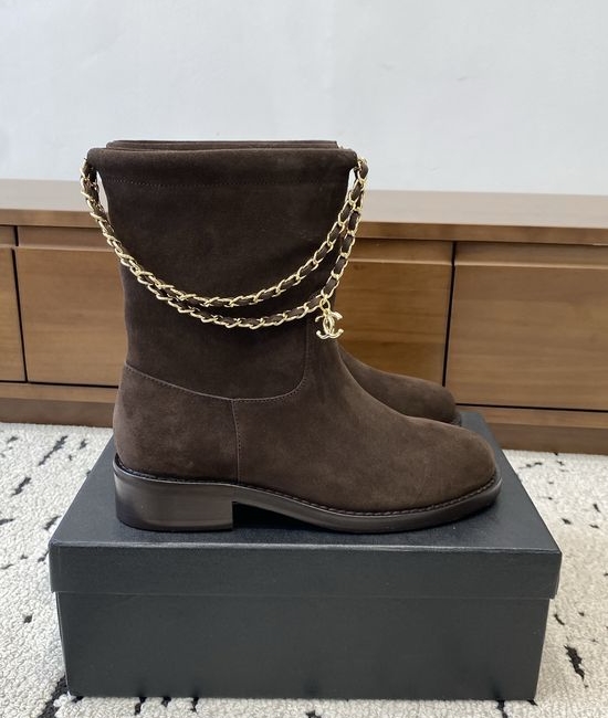 Chanel Cowhide Mid-calf Boots With Chain Detail Comfortable Daily Shoes