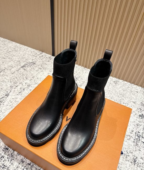 Louis Vuitton LV Classic Printed Ankle Boots Easy Slip-on Comfortable Elevated