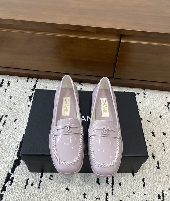 Chanel Retro Low Heel Pointed Toe Leather Comfortable Flat Shoes