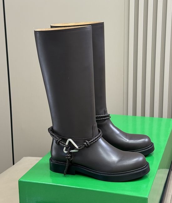 Bottega Veneta BV Knotted Ankle Boots with Triangular Metal Accent
