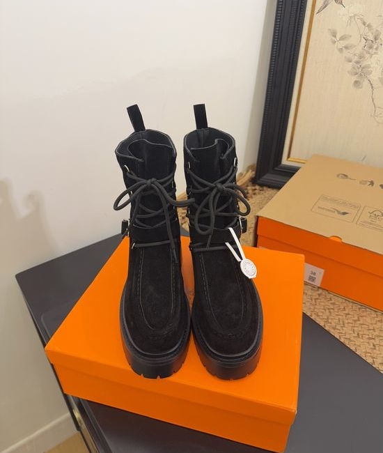 Hermes Premium Leather Knee-high Boots with Durable Sole