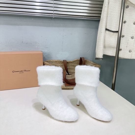 Gianvito Rossi Stretchy Knit Heeled Ankle Boots Comfortable Stable