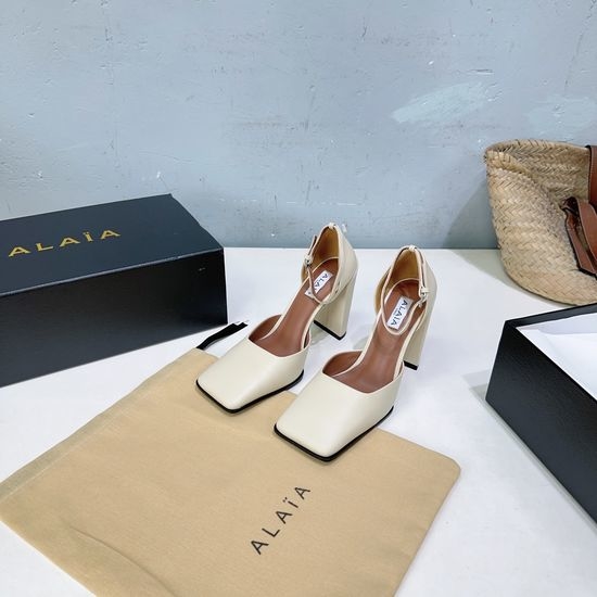 Alaia Chunky Heel Square Toe Shoes Comfortable Versatile Style